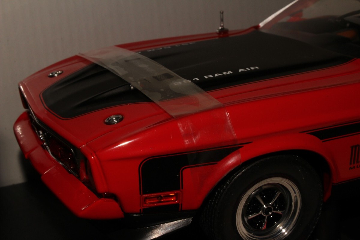 1:18th Scale Sun Star 1971 Ford Mustang Mach 1 | eBay