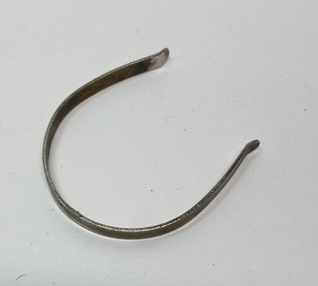 Vintage Mattel ORIGINAL BARBIE SKIPPER Doll Brass Metal Headband 950