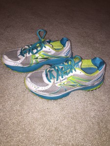 brooks defyance 8 blue