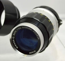 Nikon Nikkor Q Auto 135mm F3.5 lens with HS-4 Hood for SLR 