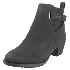 Image of Ladies Spot On Extra Wide Fit Zip Up Ankle Boots - F5R1259