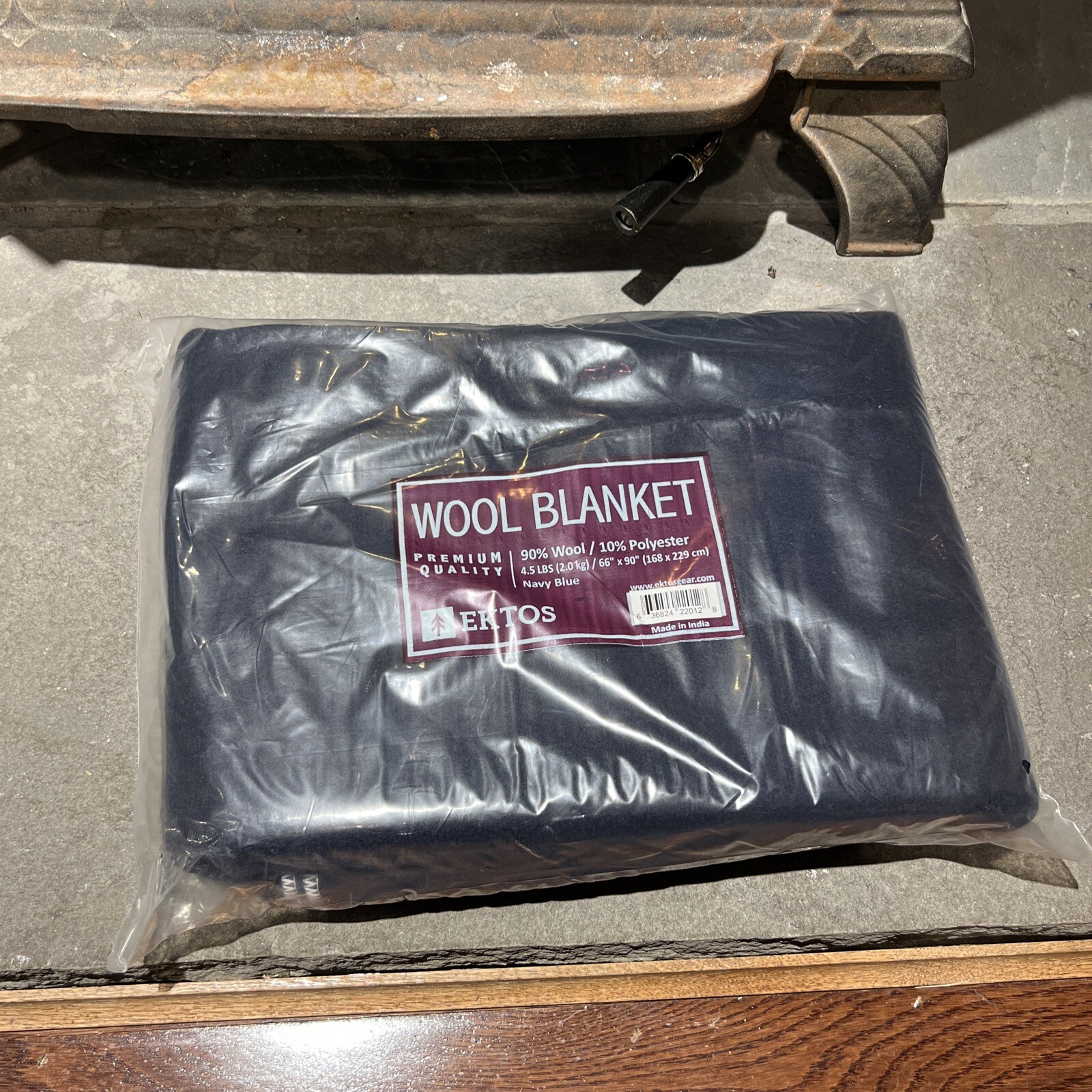 EKTOS 100 Wool Blanket, Navy Blue, Large Washable 66"x90" eBay