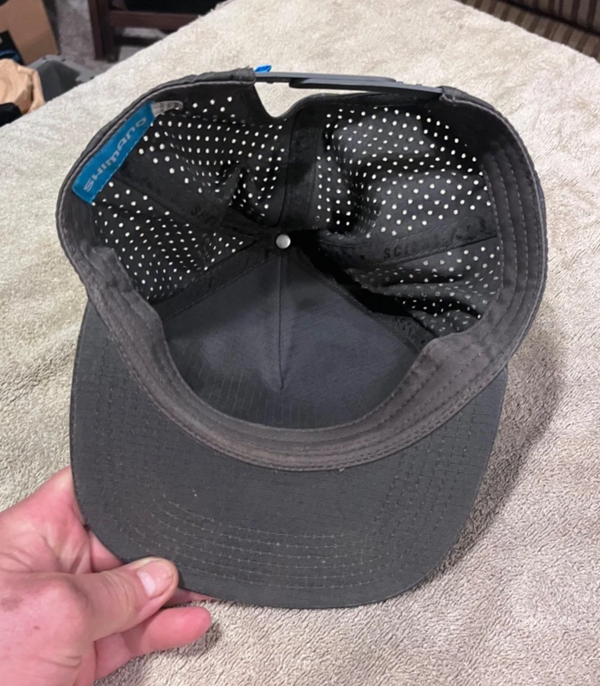 禧玛诺帽子平沿帽黑色 Dura-Ace 男式穿孔运动自行车全新无标签 — 第 3/4 张图片