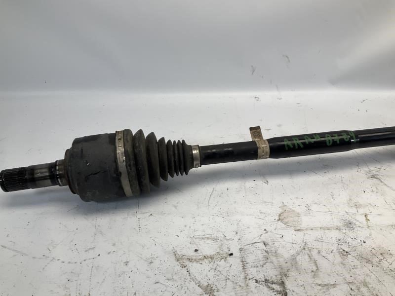 95-98 Maserati Ghibli S Q4 3.0 AWD AT Rear Right Axle Shaft OEM B