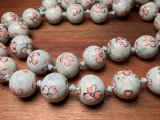 26" Vintage Hand Painted Knotted Chinese Porcelain Bead Necklace* Pink Floral