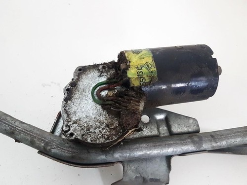 357955113 vorne Scheibenwischermotor Teilenummer  Volkswagen Pass DE615223-42