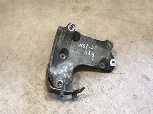 BMW 3 E90 Klimakompressorhalterung 7505980 1.60 Petrol 90kw 2008 14242043