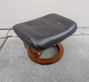 Bentwood Footstool Ottoman Mid Century Modern Ekornes Scandinavian STYLE F42
