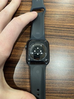 Apple Watch Series 4 44mm GPS, Locked! | eBay