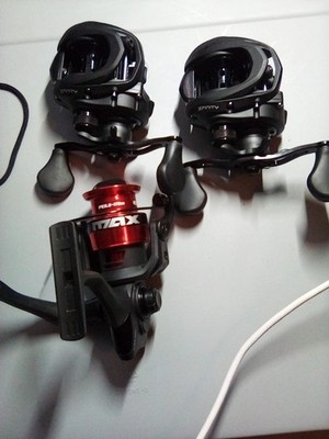 2 Lew's Xfinity Baitcastors XFISHG4, & Abu Garcia Max Spinning Reel