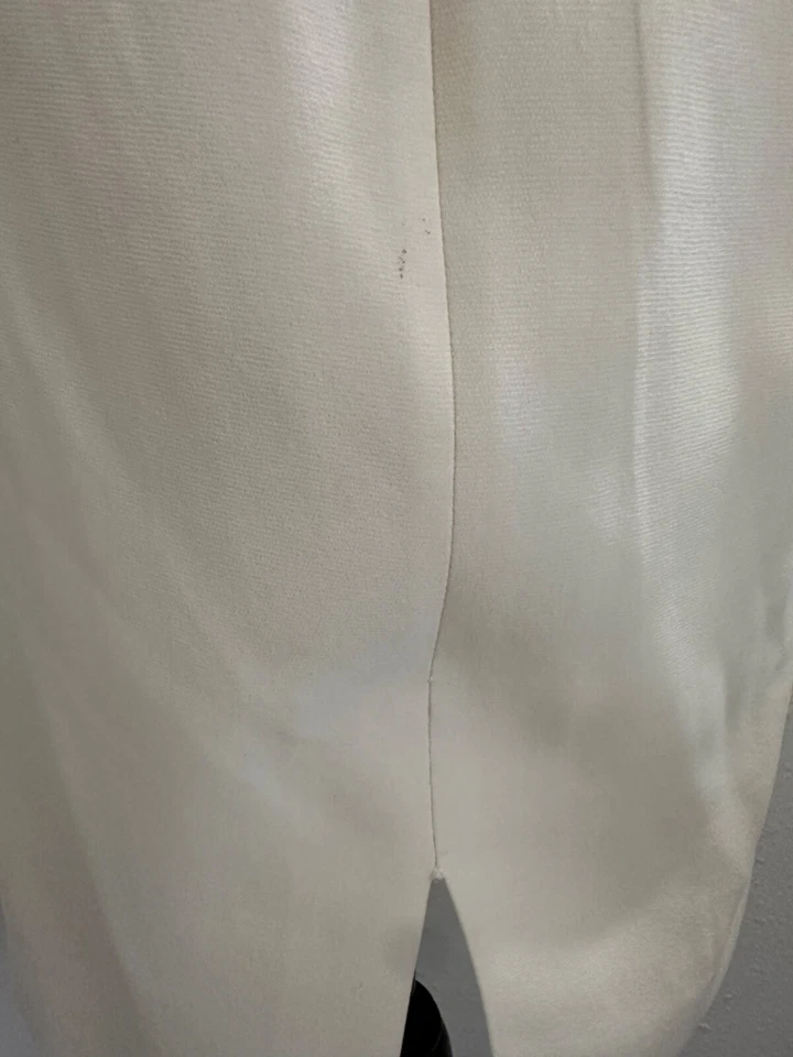 Vestido de cóctel Giambattista Valli crema con volantes y hombros descubiertos talla 42/S Foto 3 de 4