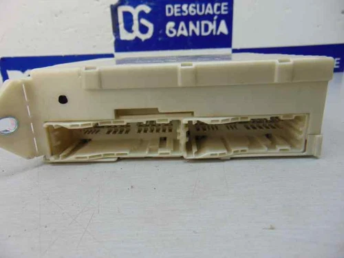82730-53050 Caja Reles/Fusibles para LEXUS IS (DS2/IS2) 250 V6 2007 185065 - Imagen 2 de 10