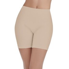 Vanity Fair Womens Everyday Layers Seamless Smoothing Slip Short