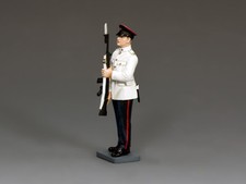 CHK007 RHKR Corporal Present Arms by King  Country