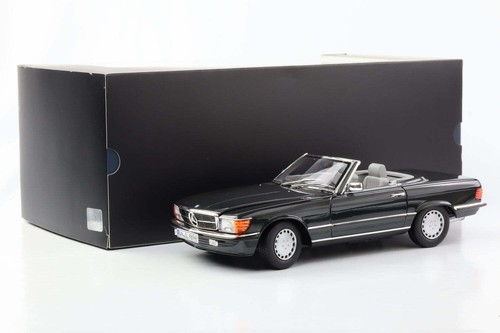 1:18 Mercedes-Benz 300 SL R107 Blue-Black Metallic Norev Dealer - Picture 4 of 7