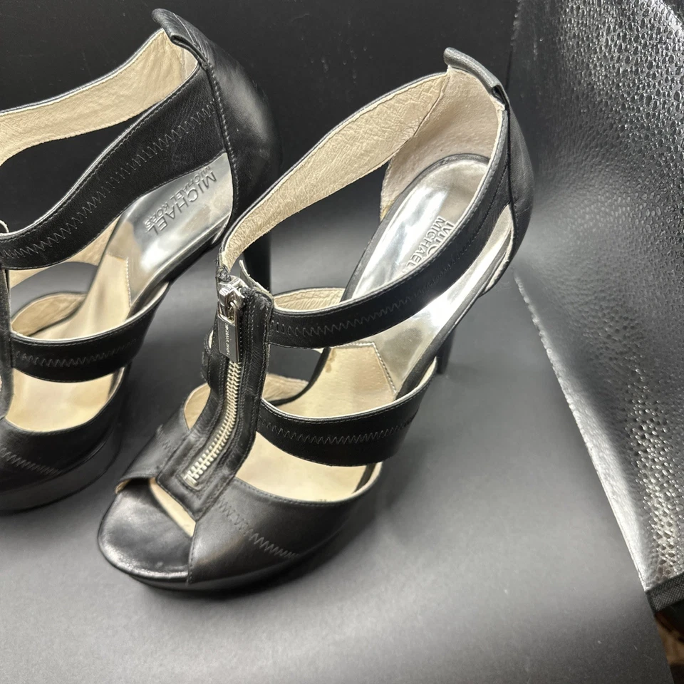 Sandalias de plataforma de tacón alto Michael Kors Berkley para mujer 9,5 M negras con cremallera Foto 3 de 4