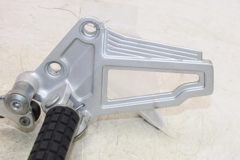 92-07 KAWASAKI NINJA 250R EX250F OEM LEFT REARSET REAR SET FOOT PEG W SHIFTER - Image 2 of 4