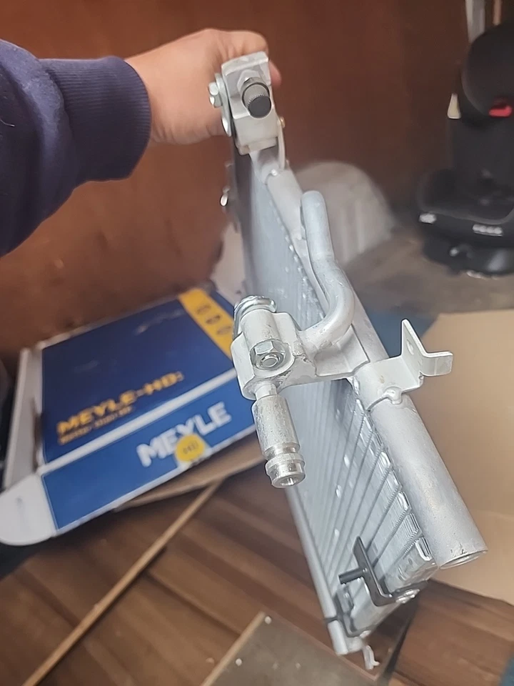 VAUXHALL ASTRA 09-15 J RADIATOR RAD PACK 13267655 13377762 13267646 - Image 3 of 4