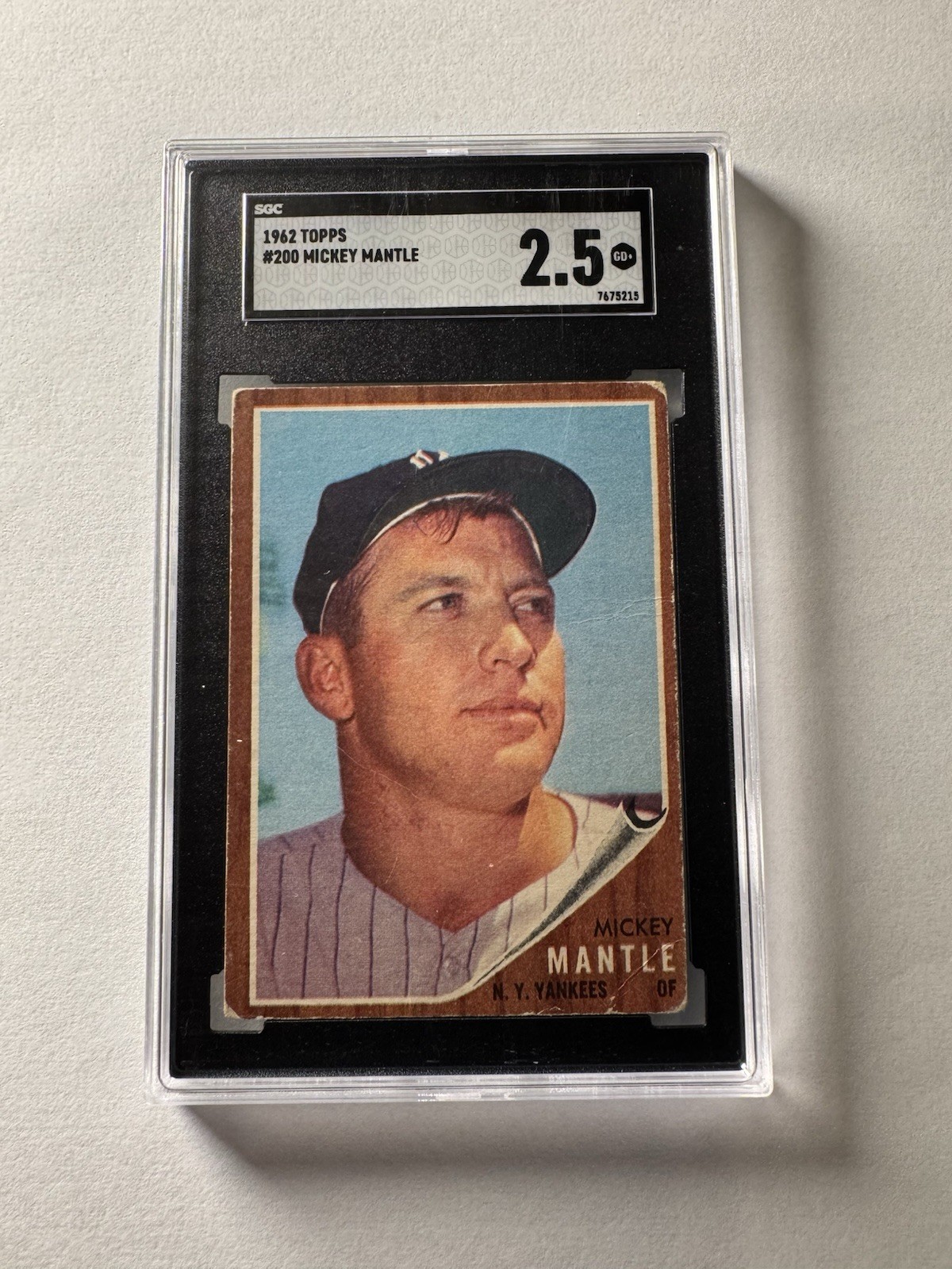 SGC 2.5 - 1962 Topps - Mickey Mantle #200