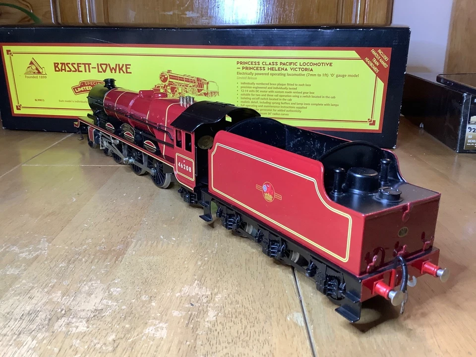 Bassett Lowke O Gauge 2 or 3 Rail DC BR 4-6-2 46208 Princess Helena Victoria - Image 4 of 4