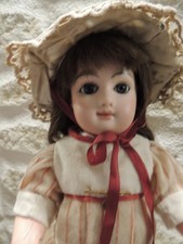 Belle Poupée Ancienne Type Parisienne Tête Buste Biscuit Bouche Fermée