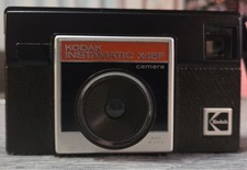     VINTAGE 1970s KODAK INSTAMATIC X-15F FILM POINT  SHOOT CAMERA 126 FILM