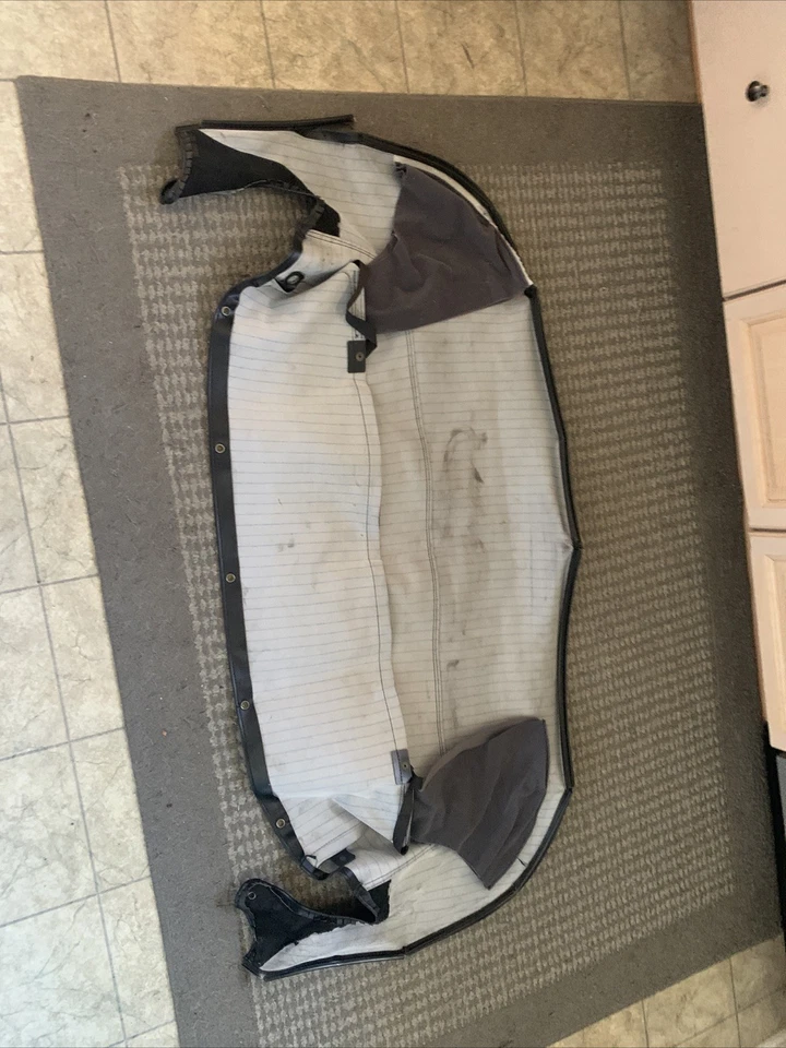 1990-1997 Mazda Miata Oem Black Tonneau Convertible Soft Top Cover 90-97 **READ* - Image 4 of 4