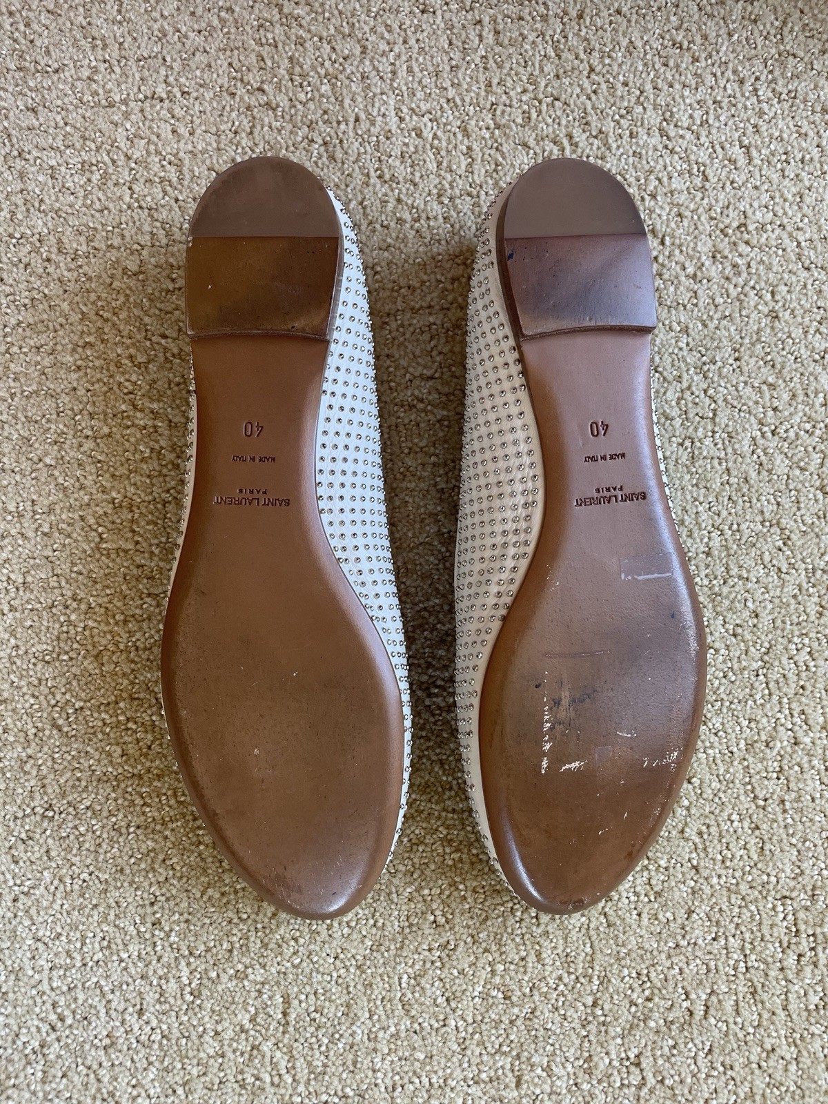 Ballerine Yves Saint Laurent borchie argento pelle taglia EU40 con scatola