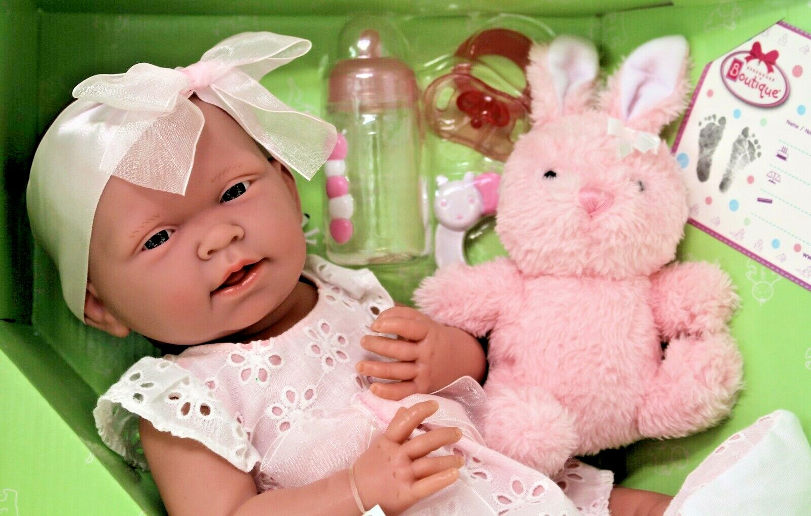 la newborn gift set girl