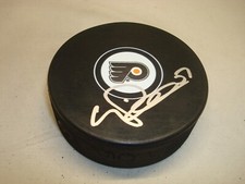 Valtteri Filppula Signed Philadelphia Flyers Hockey Puck Autographed 1A