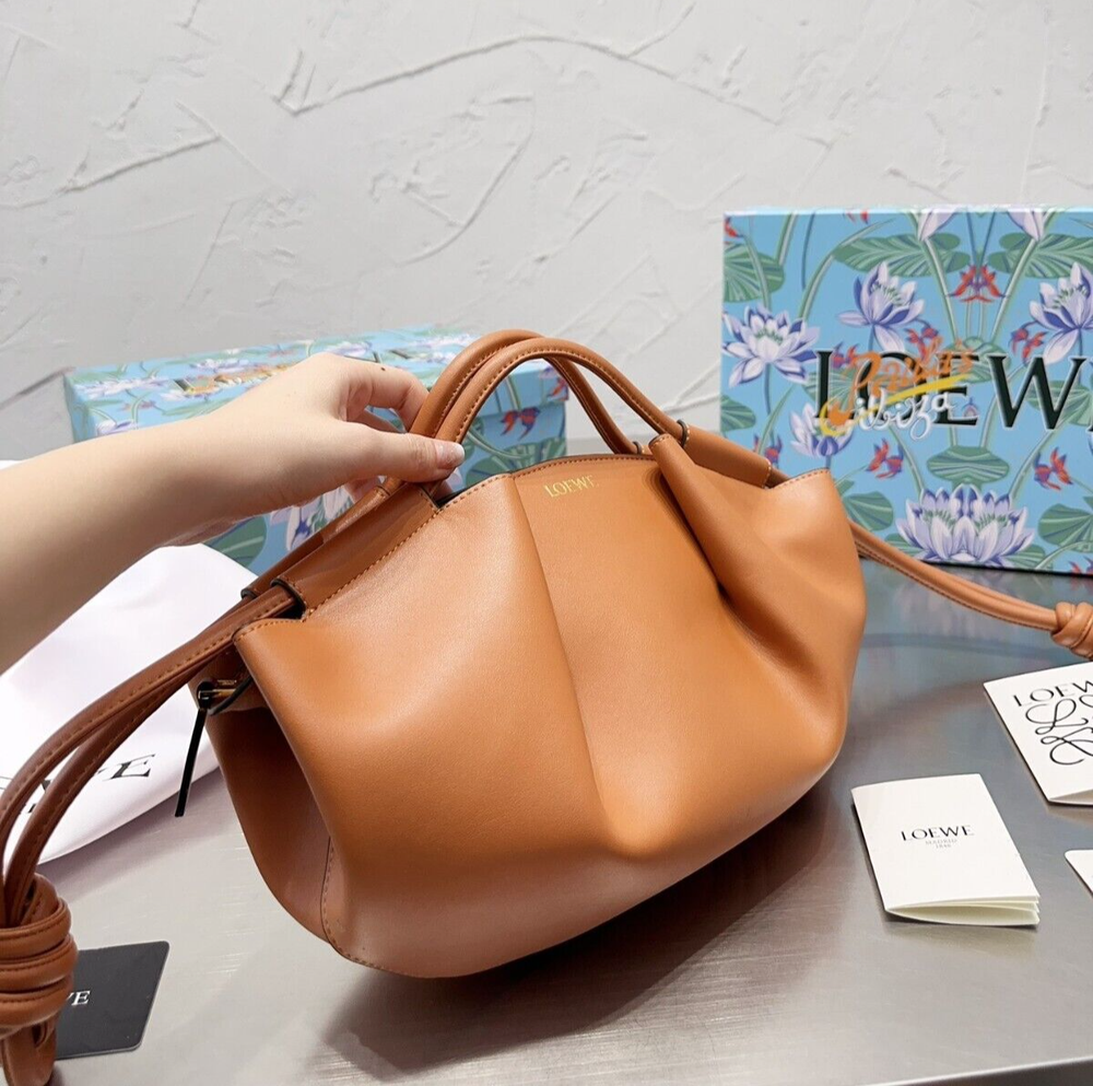 Loewe Brown Women's Fashion Simple Leather Clutch Crossbody Bag