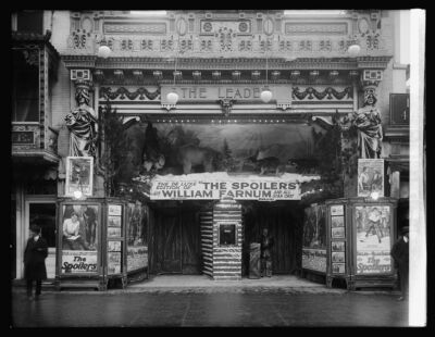 8'' x 10'' Photo Sidney Lust, Leader Theater, [Washington, D.C.