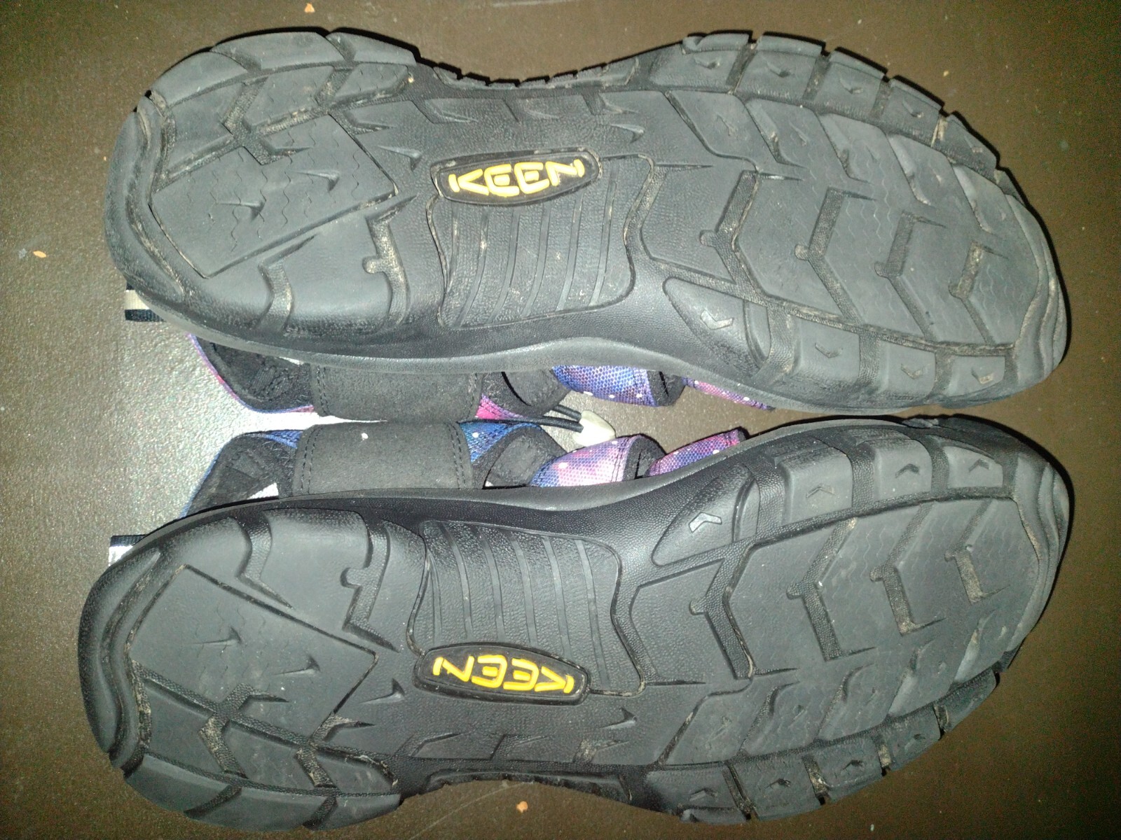 Sandali da trekking impermeabili da uomo Keen Newport H2 stampa Galaxy neri taglia 14