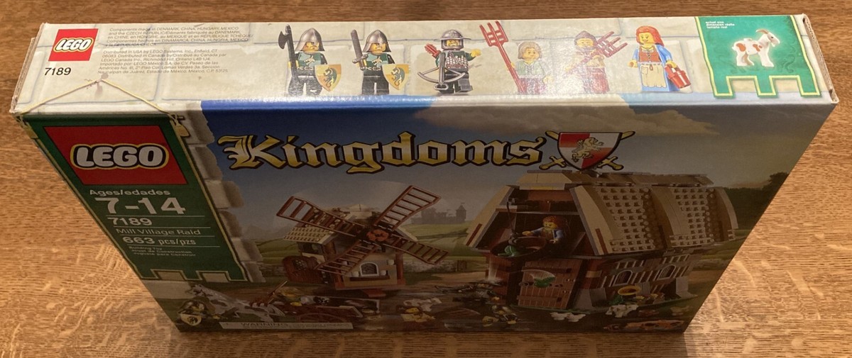 LEGO 7189 - Castle Kingdoms - Mill Village Raid - goats - 2011