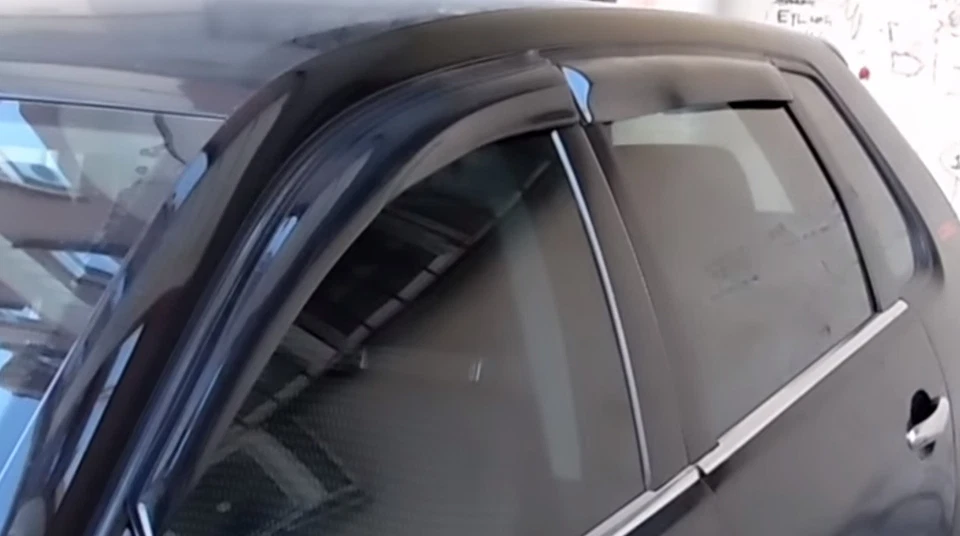 VISERA DE VENTILACIÓN DE VENTANA DE PUERTA AHUMADA DEFLECTOR SOLAR APTO PARA CHEVROLET CAPTIVA 2007-UP Foto 2 de 2