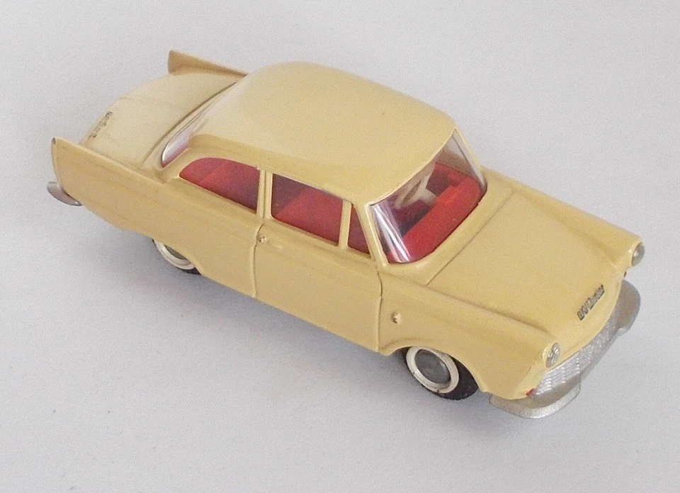 Tekno - 727 - DKW Junior Saloon - Immagine 2 di 4