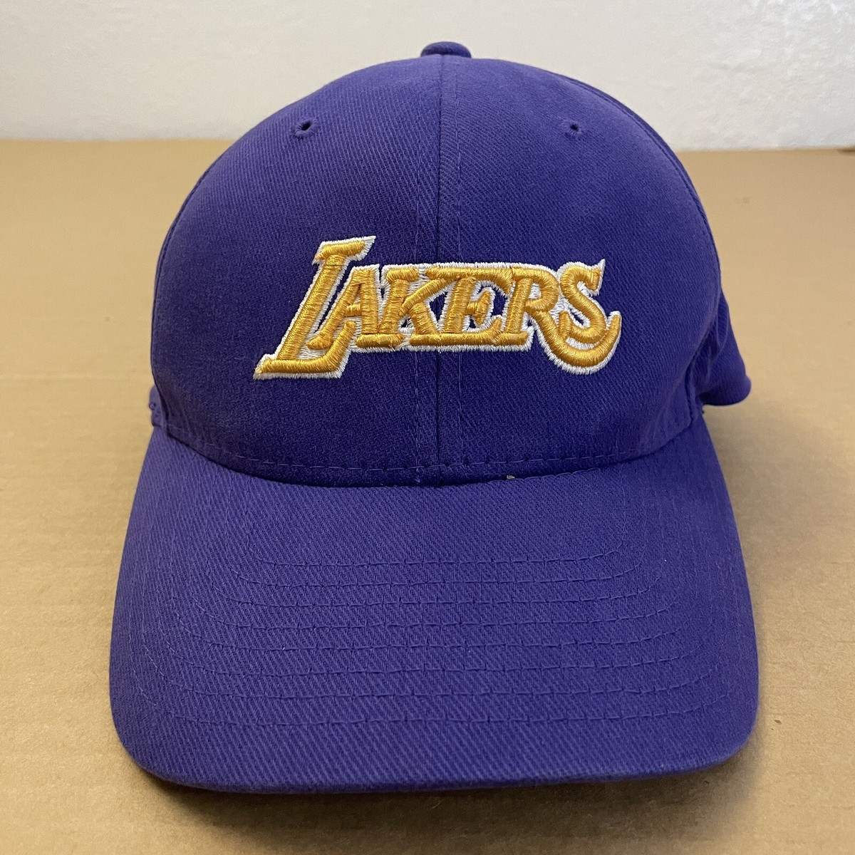 Los Angeles Lakers Hat Cap Adult One Size Flexfit Flex Fitted