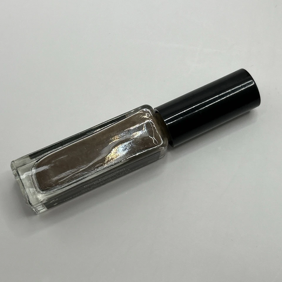 8 Ready To Wear Fine Brow Powder Extension Spot Filler in Medium/Warm Brown READ - Image 3 of 4