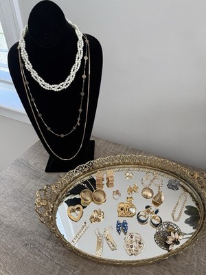 Vintage Estate Jewelry Lot 20 PCS Necklaces , Bracelets, Earrings, brooch Signed