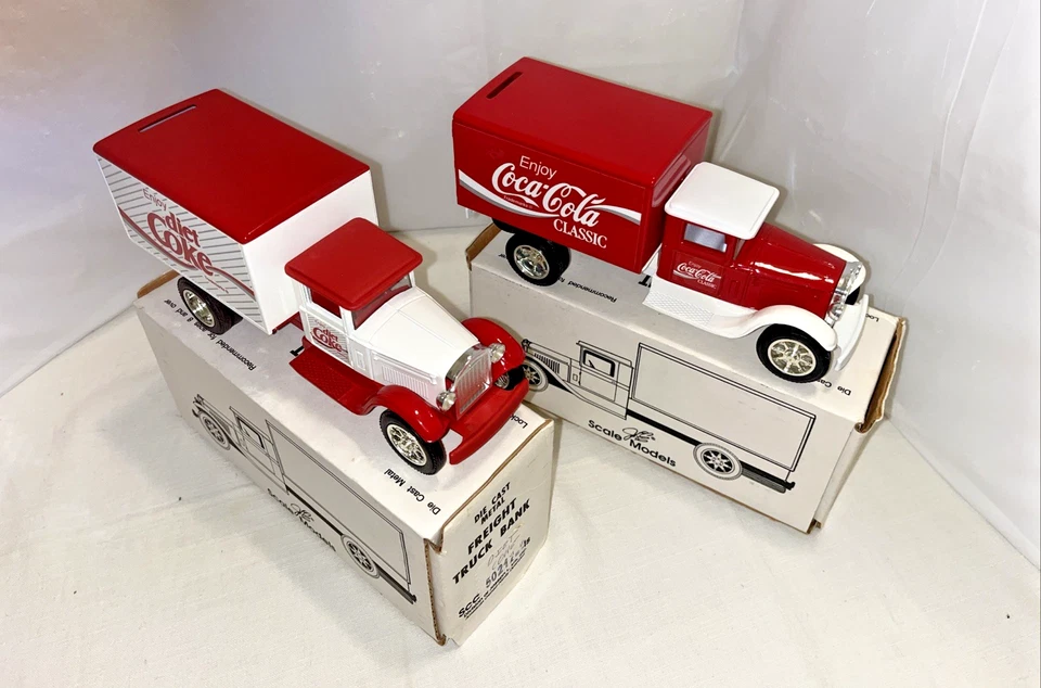 Lote de 2 bancos de caminhão de carga Ertl American Classic Models COCA COLA & DIET COKE - Imagem 3 de 4