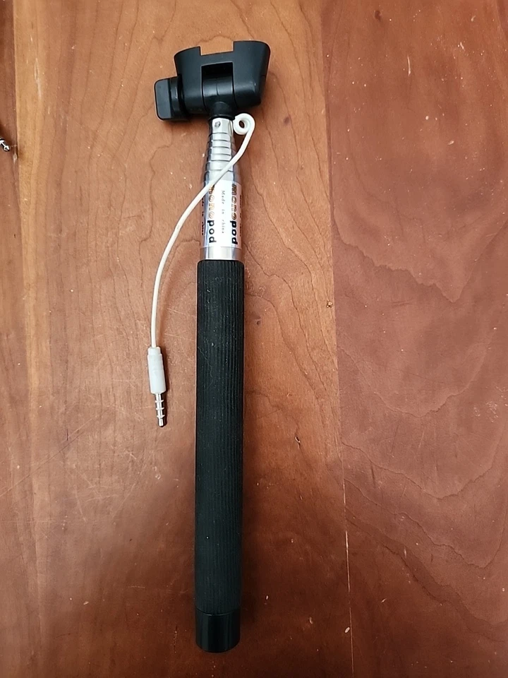2 Selfie Sticks Extendable Handheld Black And One Blue Monopod Camera Pole  - Image 2 of 4
