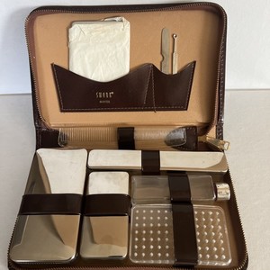 A Wonderful Vintage, Gentleman’s Grooming Kit, Travel Grooming Kit