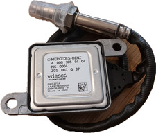Brand new nox sensor Mercedes 000 905 9404 original box