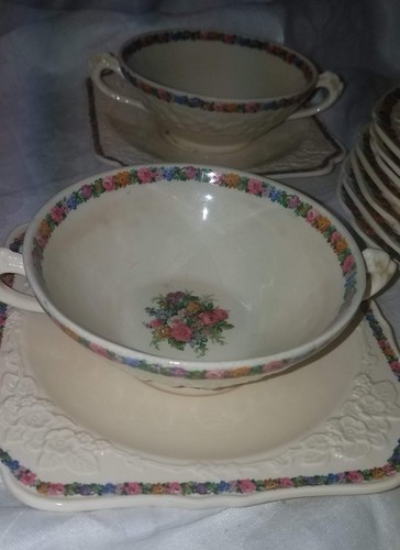 Crown Ducal Gainsborough Cream Soup Bowls & Underplates x 2 Sets - Picture 2 of 6