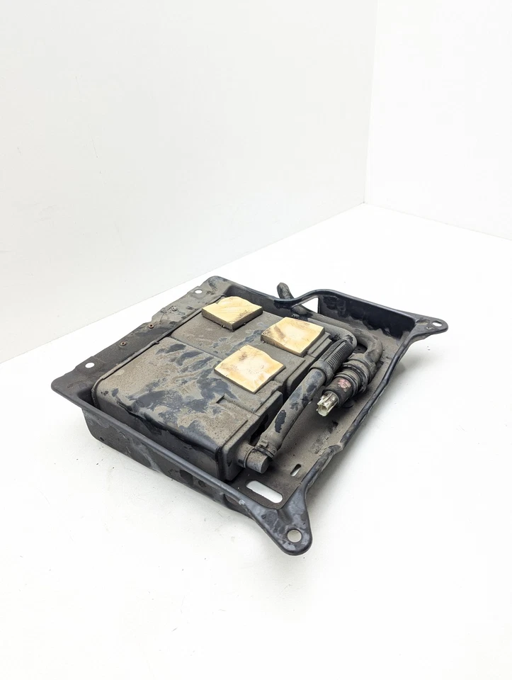 2003-2004 FORD CROWN VICTORIA Charcoal Fuel Vapor Canister - Image 2 of 4