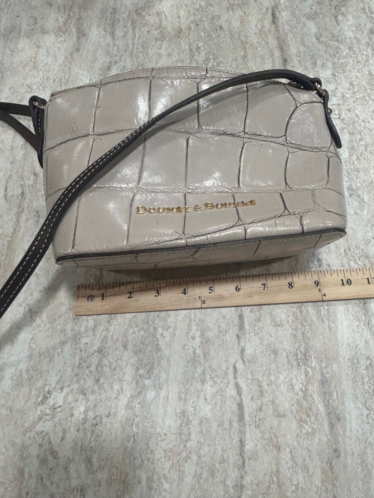 Dooney & Bourke Denison Ruby Croc Embossed Crossb… - image 7