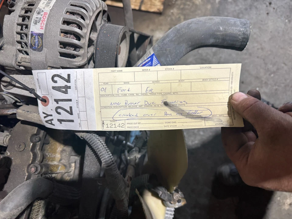 2001 Ford Excursion 7.3L Diesel Engine Model B250CF International 1833707C2 - Image 4 of 4