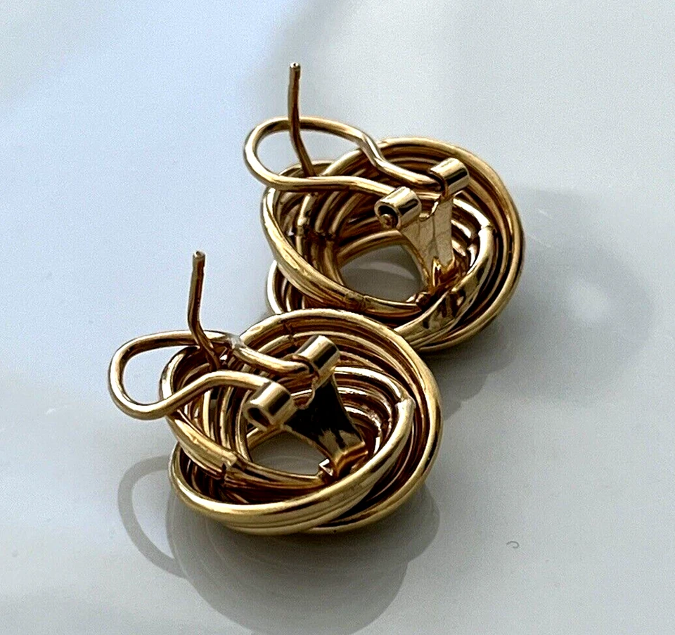 Twisted Love Knot Round Earrings 14K Yellow Gold Vintage - Image 3 of 4
