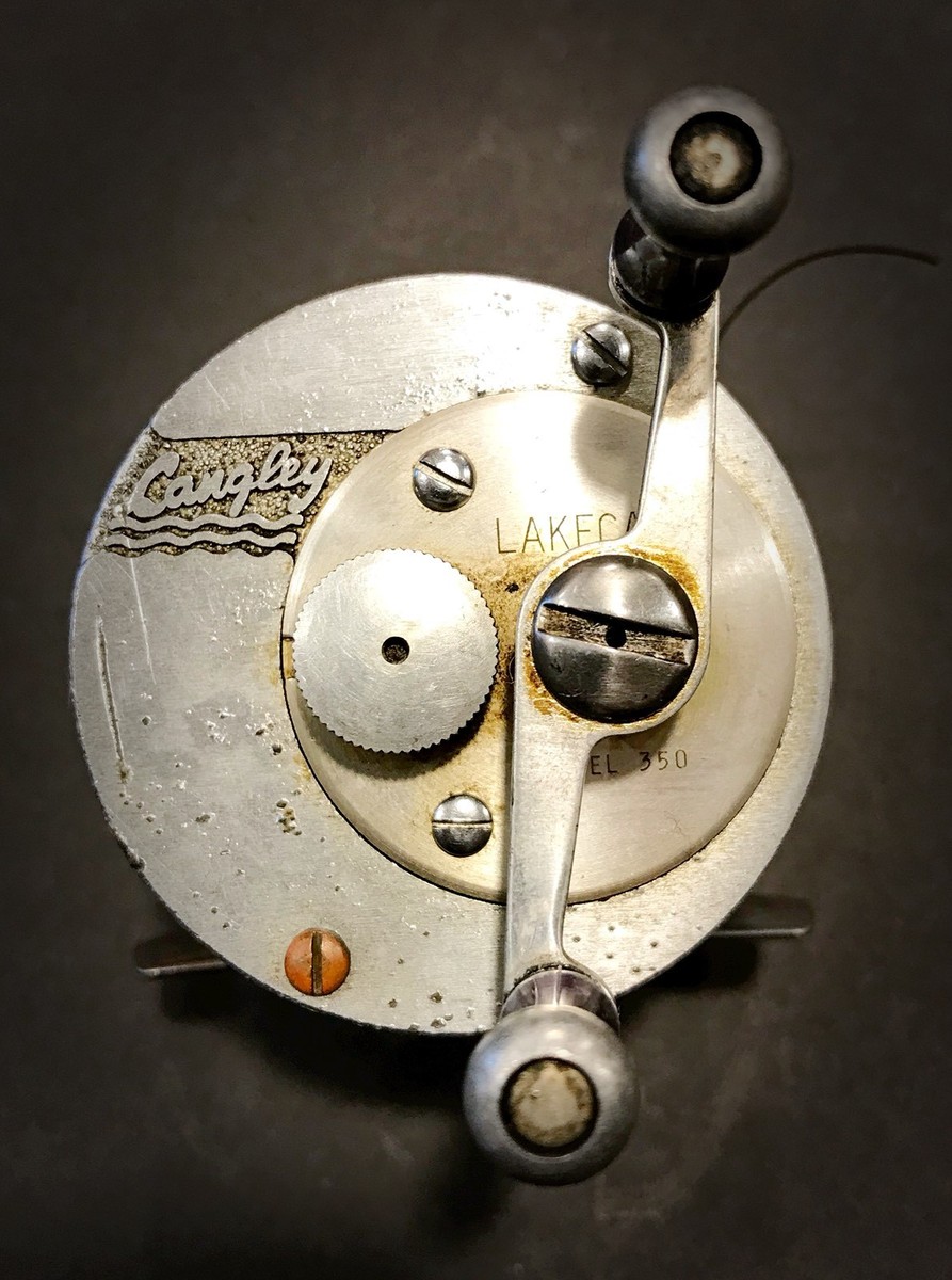 Moulinet de pêche vintage Langley Lacecast modèle 350 face Moulinet de pêche vintage Langley Lacecast modèle 350 face