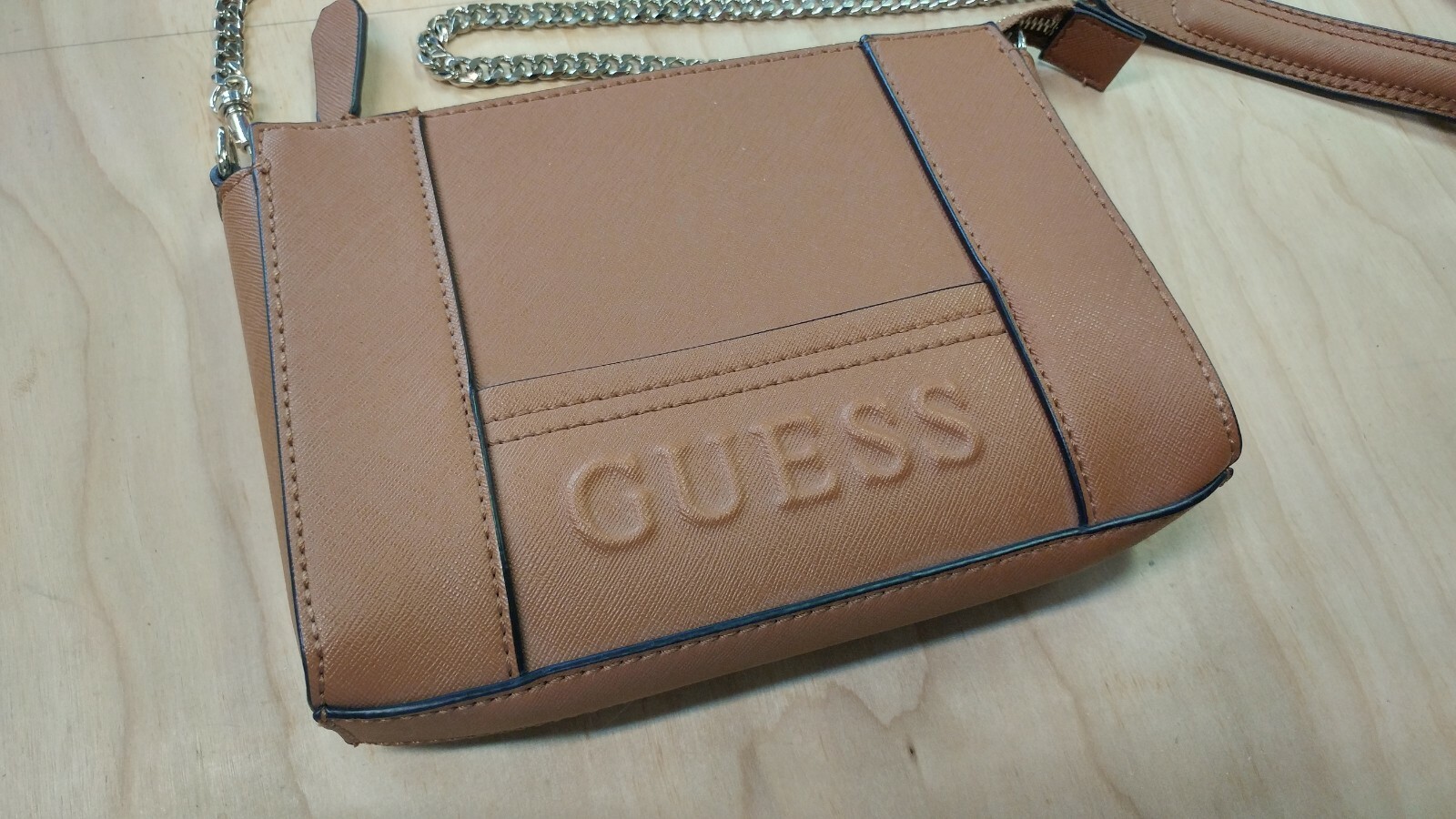 Guess Crossbody Purse Brown with Metal Chain- Wor… - image 3